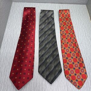 Mens Silk Neckties Lot of 3 Red Geometric Striped Classic Office Career Wear